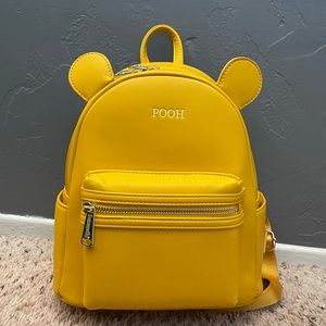 BNWT Winnie the Pooh Minimalist Backpack